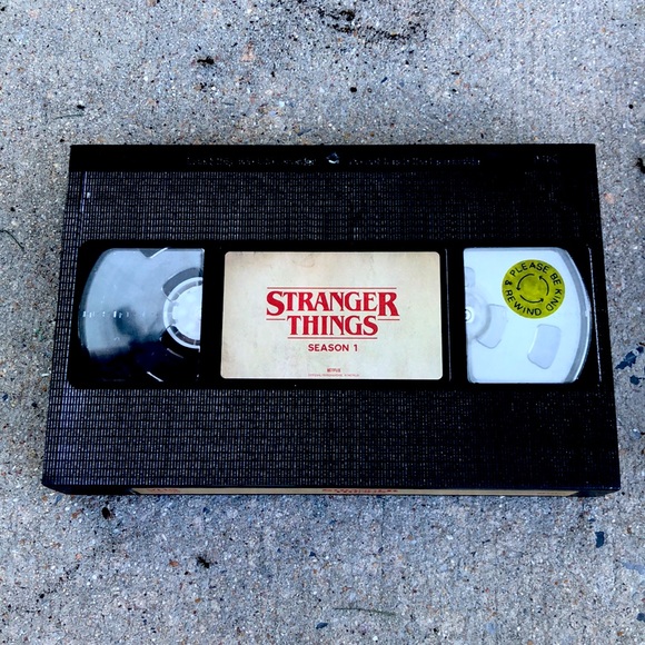 Stranger Things Seasons 1 & 2 DVD - Picture 3 of 5